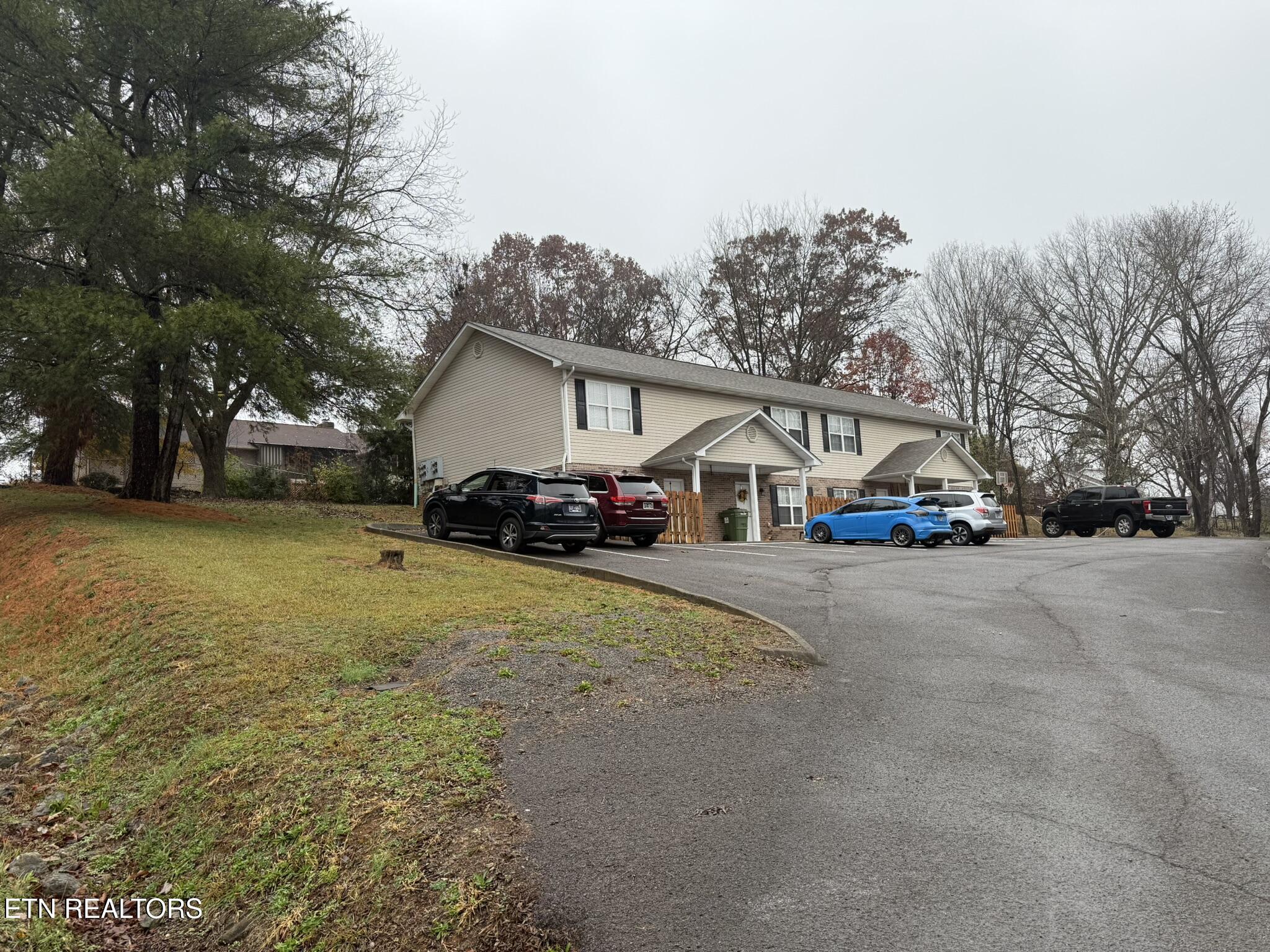 320 Chilhowee School Rd