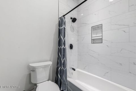 Tiny photo for 699 Cypress Pointe Drive, Lenoir City, TN 37772 (MLS # 1337186)