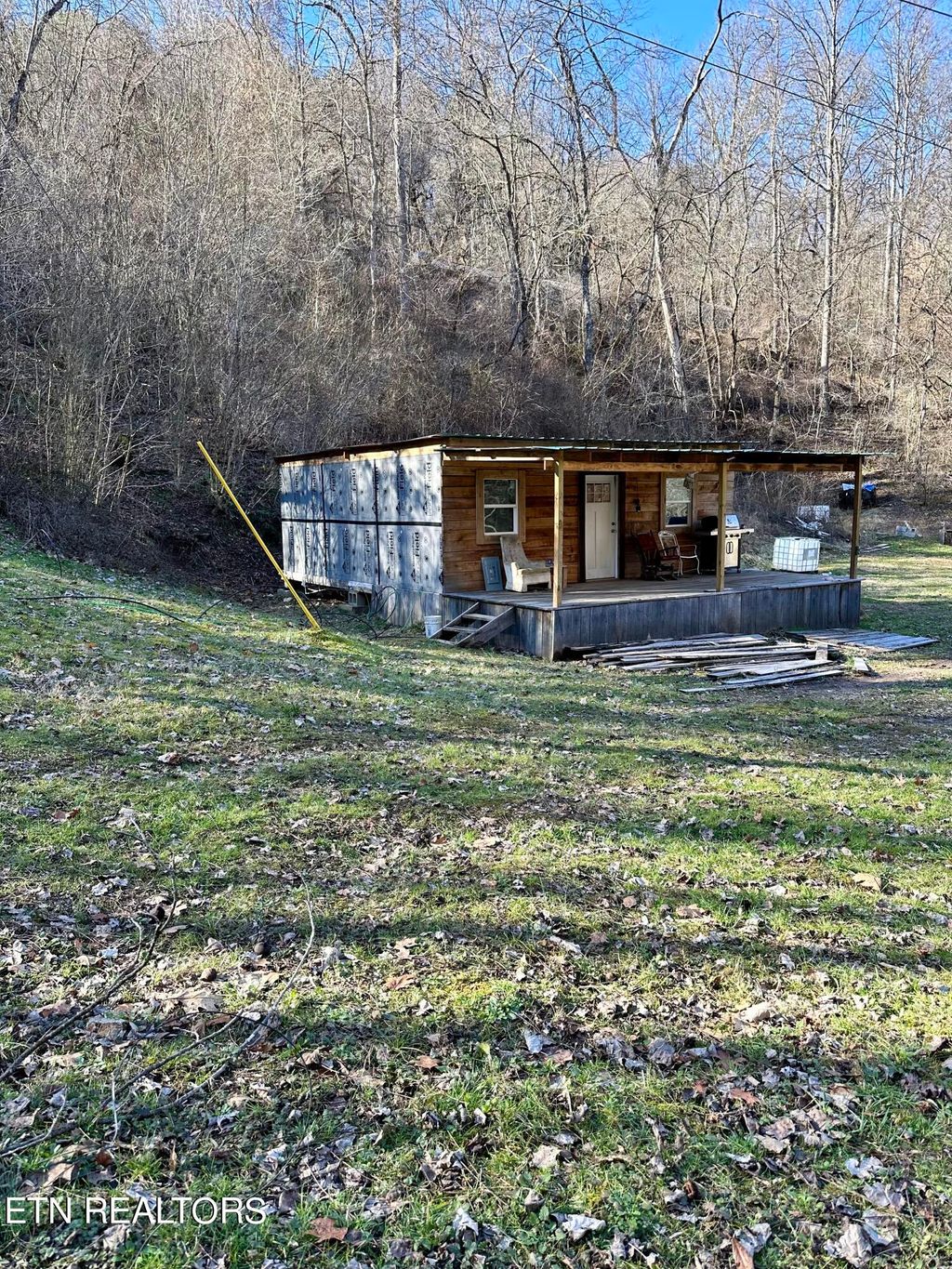 Photo of 233 Shaw Hollow Rd, New Tazewell, TN 37825 (MLS # 1247737)