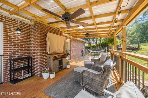 Tiny photo for 2103 Waterloo Drive, Maryville, TN 37803 (MLS # 1358382)