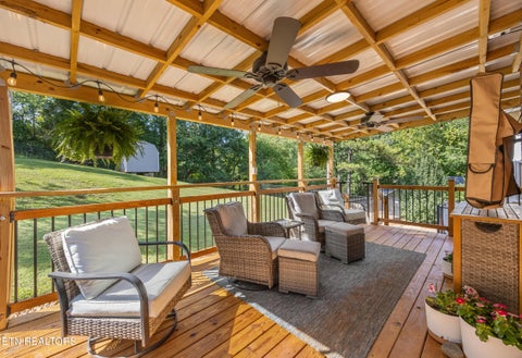 Tiny photo for 2103 Waterloo Drive, Maryville, TN 37803 (MLS # 1358382)