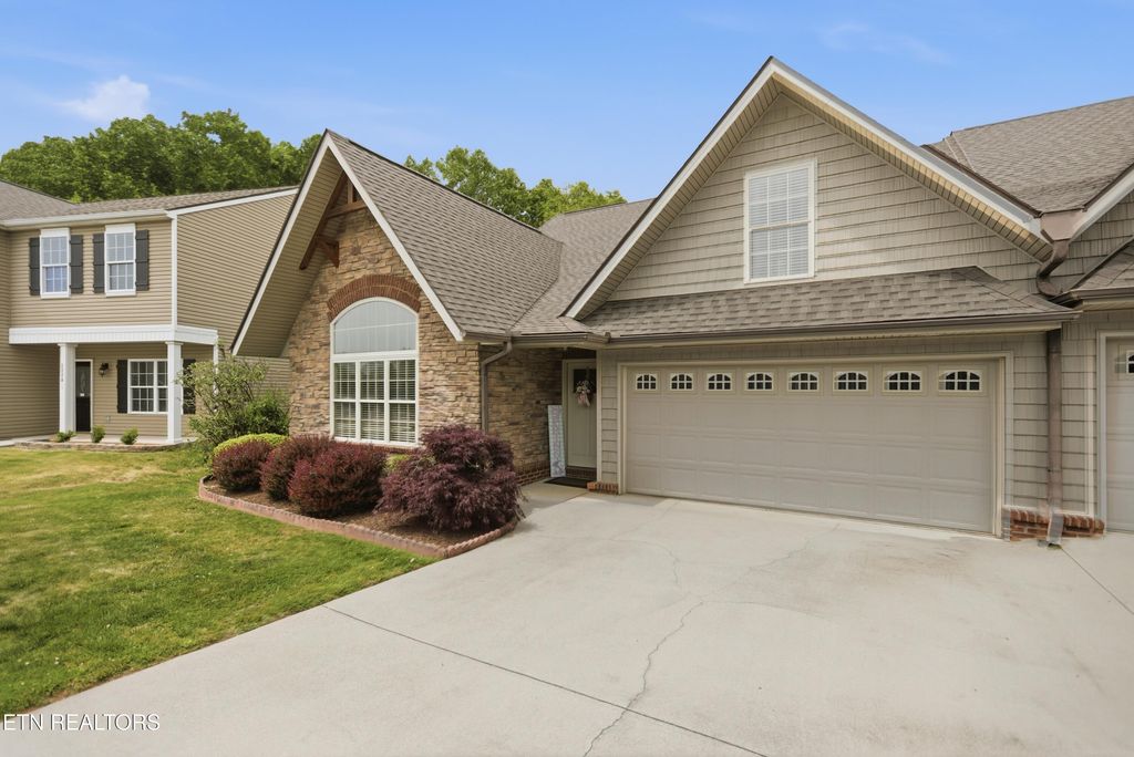 Photo of 2222 McCampbell Wells Way, Knoxville, TN 37924 (MLS # 1339735)