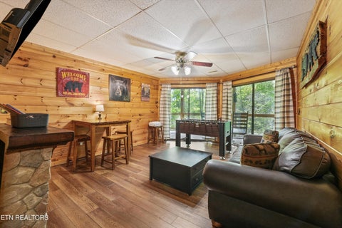 Tiny photo for 1016 Rast Court, Gatlinburg, TN 37738 (MLS # 1357513)