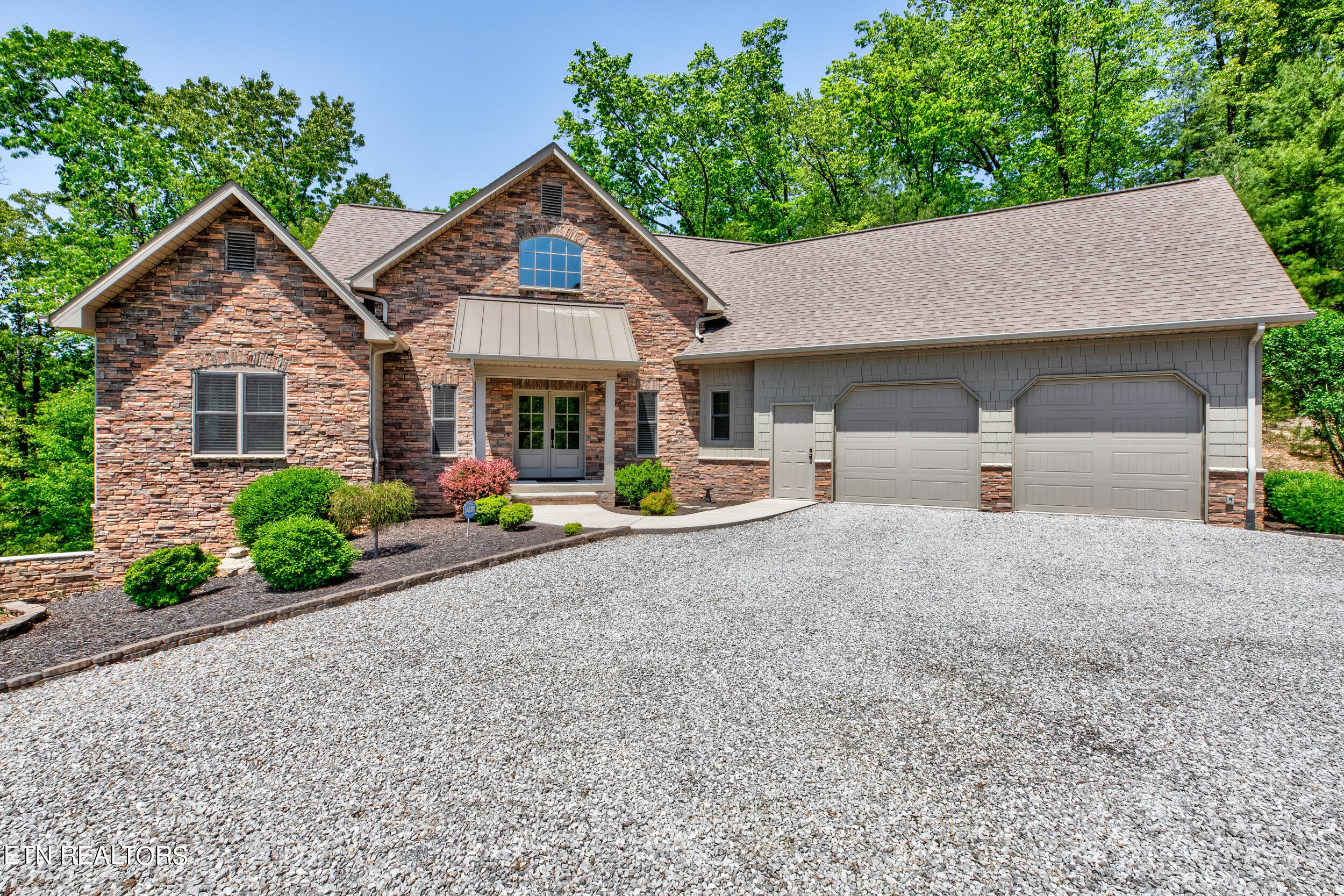 View Caryville, TN 37714 house