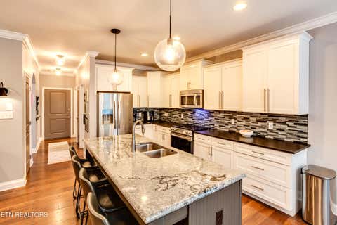 Tiny photo for 634 Oak Cove Lane, Knoxville, TN 37922 (MLS # 1350983)