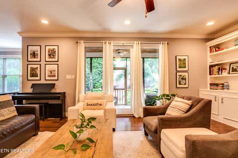 Tiny photo for 634 Oak Cove Lane, Knoxville, TN 37922 (MLS # 1350983)