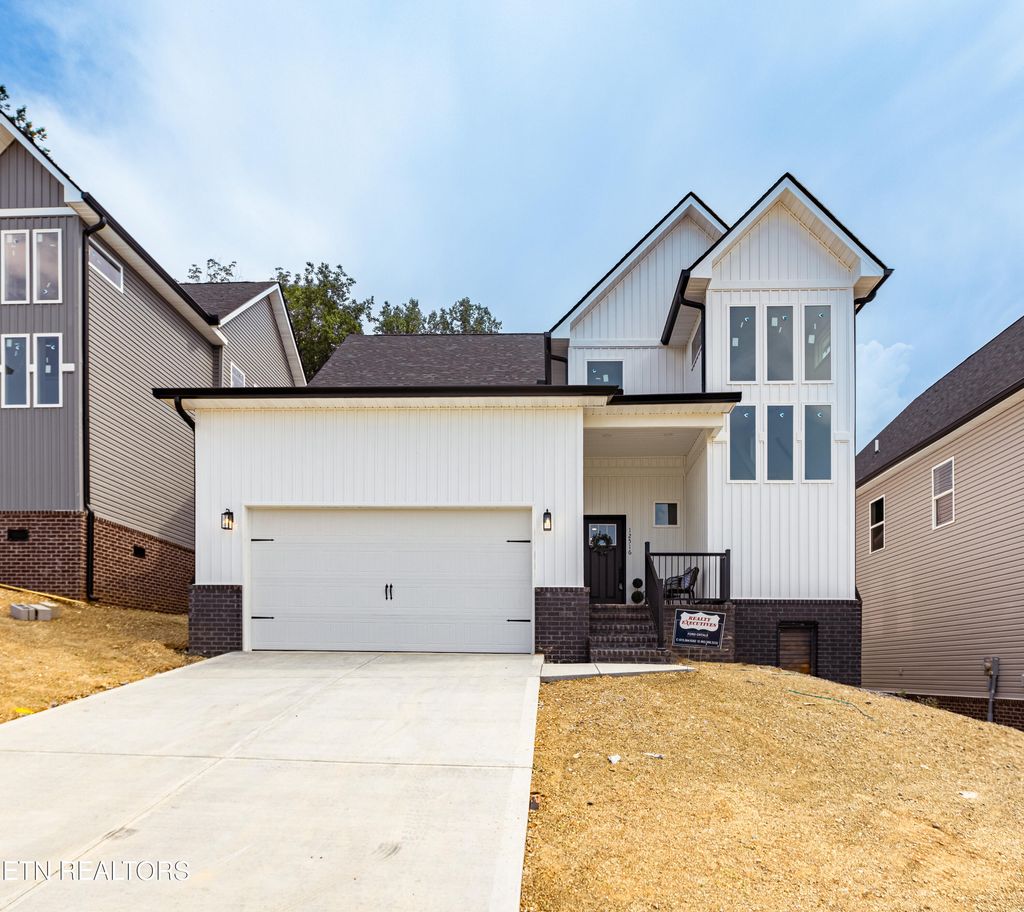 Photo of 12516 Dalton View Lane, Knoxville, TN 37932 (MLS # 1330080)