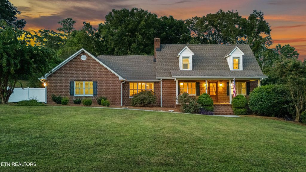 Photo of 3046 Hawthorne 3046 St, Athens, TN 37303 (MLS # 1337368)