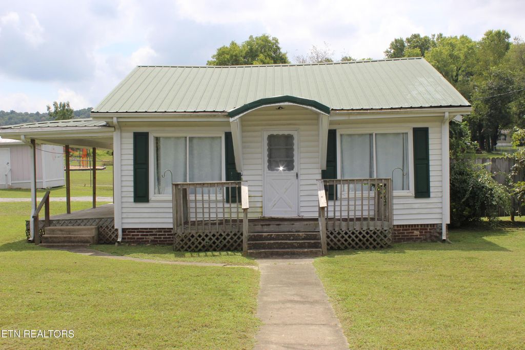 Photo of 3816 Andersonville Hwy, Andersonville, TN 37705 (MLS # 1312993)