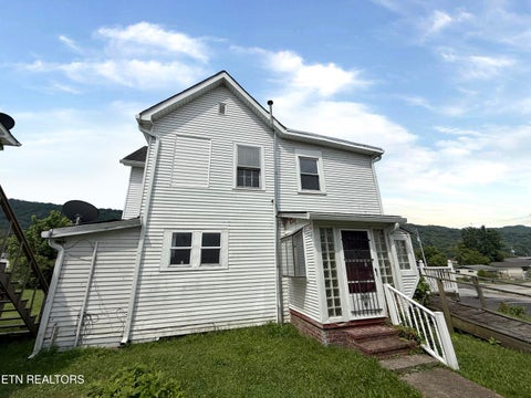 Tiny photo for 406 Church Ave, Rocky Top, TN 37769 (MLS # 1353349)