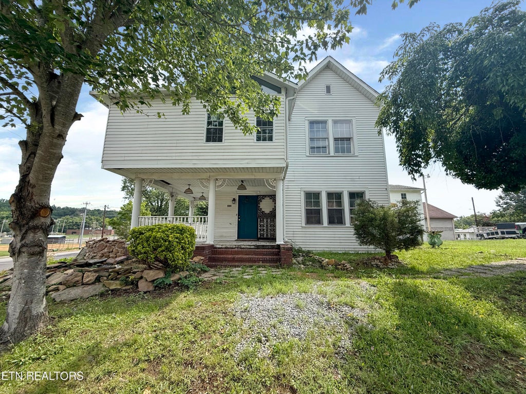Photo of 406 Church Ave, Rocky Top, TN 37769 (MLS # 1353349)