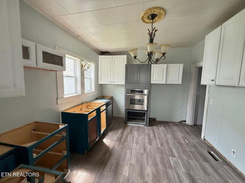Tiny photo for 406 Church Ave, Rocky Top, TN 37769 (MLS # 1353349)