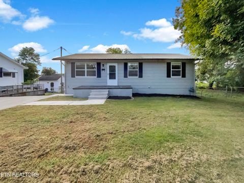 615 Slover St Clinton TN 37716