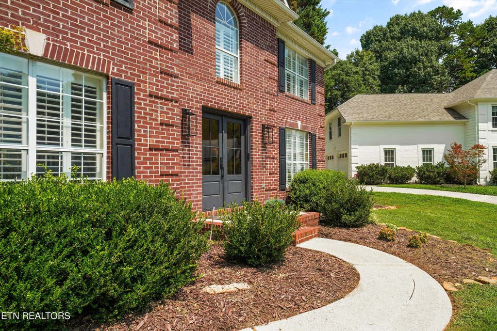 Photo of 8407 Swathmore Court, Knoxville, TN 37919 (MLS # 1351688)