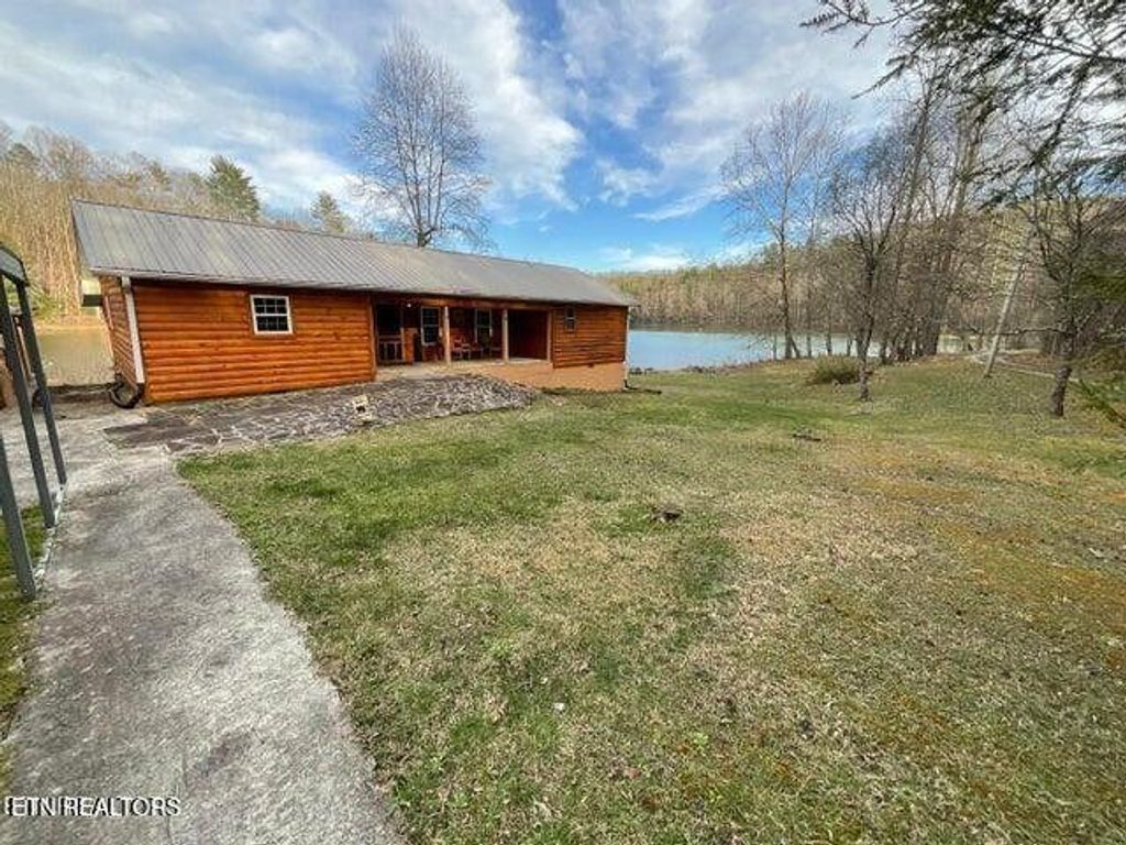 Photo of 1218 Bear Den Tr, Grandview, TN 37337 (MLS # 1316389)