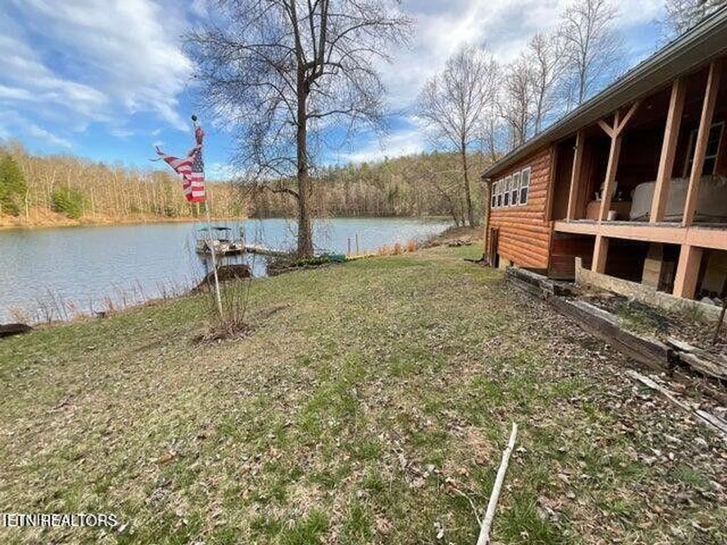Photo of 1218 Bear Den Tr, Grandview, TN 37337 (MLS # 1316389)