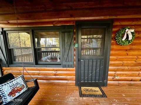 Tiny photo for 831 Bear Run Way, Sevierville, TN 37862 (MLS # 1341729)