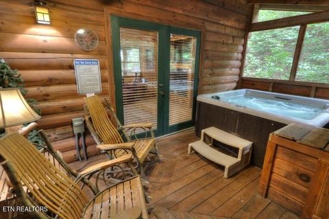 Tiny photo for 831 Bear Run Way, Sevierville, TN 37862 (MLS # 1341729)