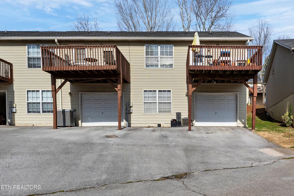 Photo of 818 Calypso Way #10, Knoxville, TN 37923 (MLS # 1330493)