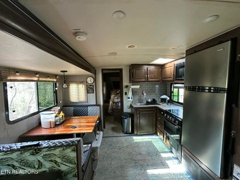 Tiny photo for 341 Dwyer Drive, Crossville, TN 38572 (MLS # 1324470)