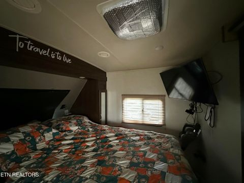 Tiny photo for 341 Dwyer Drive, Crossville, TN 38572 (MLS # 1324470)