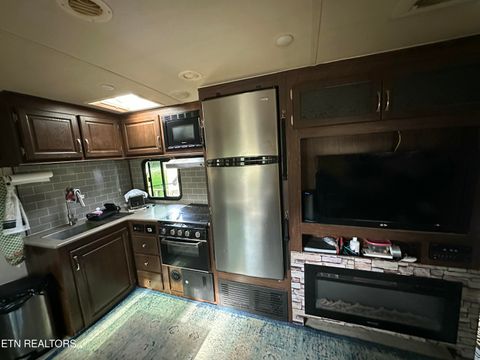 Tiny photo for 341 Dwyer Drive, Crossville, TN 38572 (MLS # 1324470)