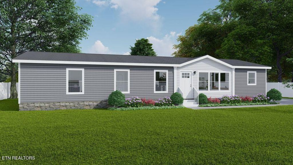 Photo of 378 Longmire Rd, Clinton, TN 37716 (MLS # 1311087)