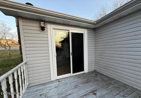 Tiny photo for 424 Lakeview Drive, Crossville, TN 38558 (MLS # 1357418)