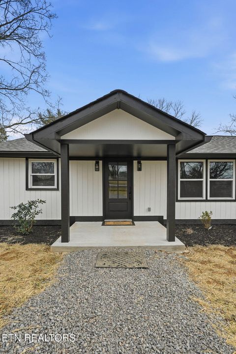 Tiny photo for 6202 Strawberry Plains Pike, Knoxville, TN 37914 (MLS # 1328332)