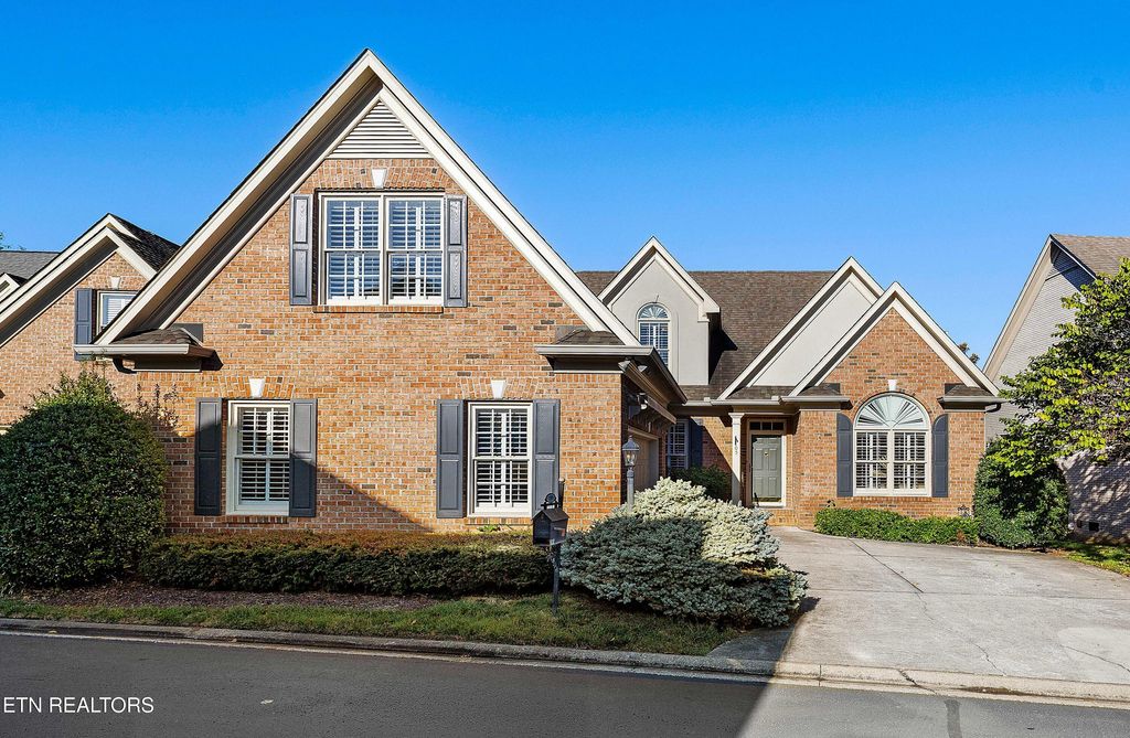 Photo of 1105 Highgrove Garden Way, Knoxville, TN 37922 (MLS # 1316915)