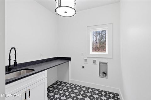 Tiny photo for 518 Gohi Tr, Vonore, TN 37885 (MLS # 1330107)