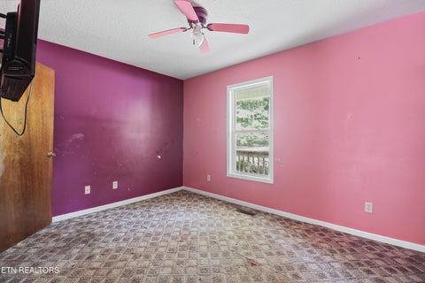 Tiny photo for 2716 Tinchtown Rd, Jamestown, TN 38556 (MLS # 1355985)