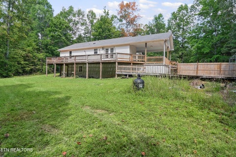 Tiny photo for 2716 Tinchtown Rd, Jamestown, TN 38556 (MLS # 1355985)