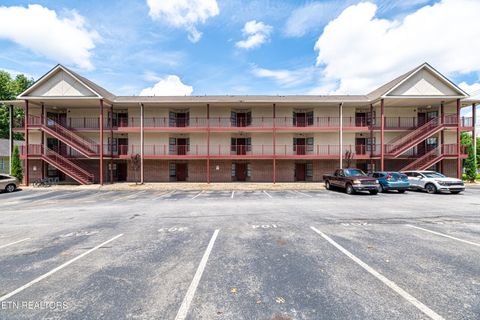 Photo of 2201 Franklin Station Way #301, Knoxville, TN 37916 (MLS # 1342400)