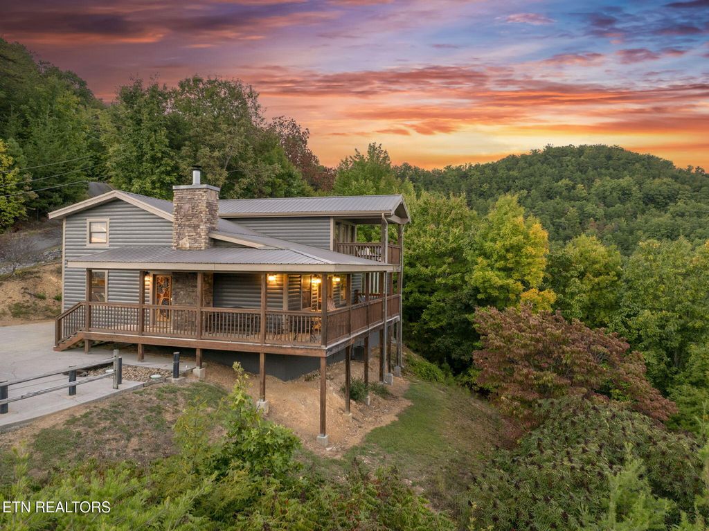 Photo of 1850 Timber Ridge Way, Sevierville, TN 37876 (MLS # 1317208)