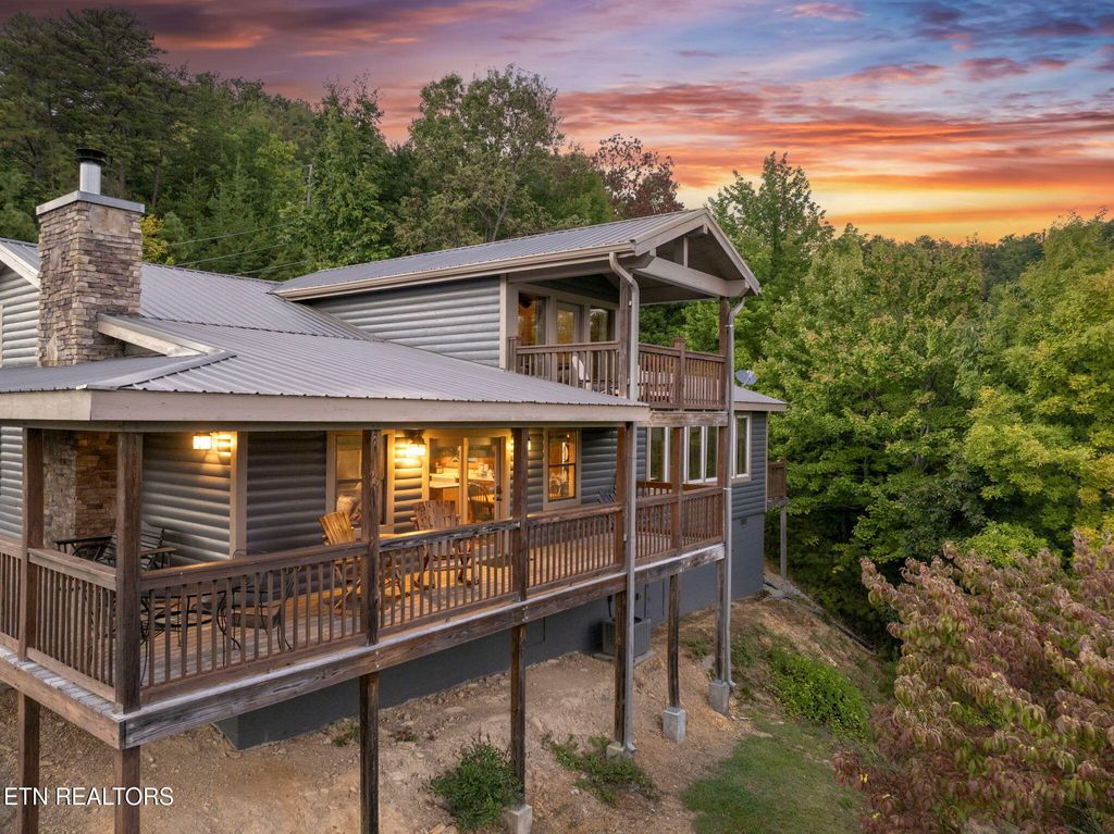Photo of 1850 Timber Ridge Way, Sevierville, TN 37876 (MLS # 1317208)
