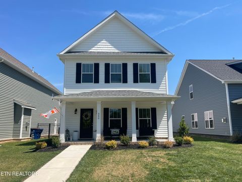 Photo of 540 Broadberry Ave, Oak Ridge, TN 37830 (MLS # 1337027)