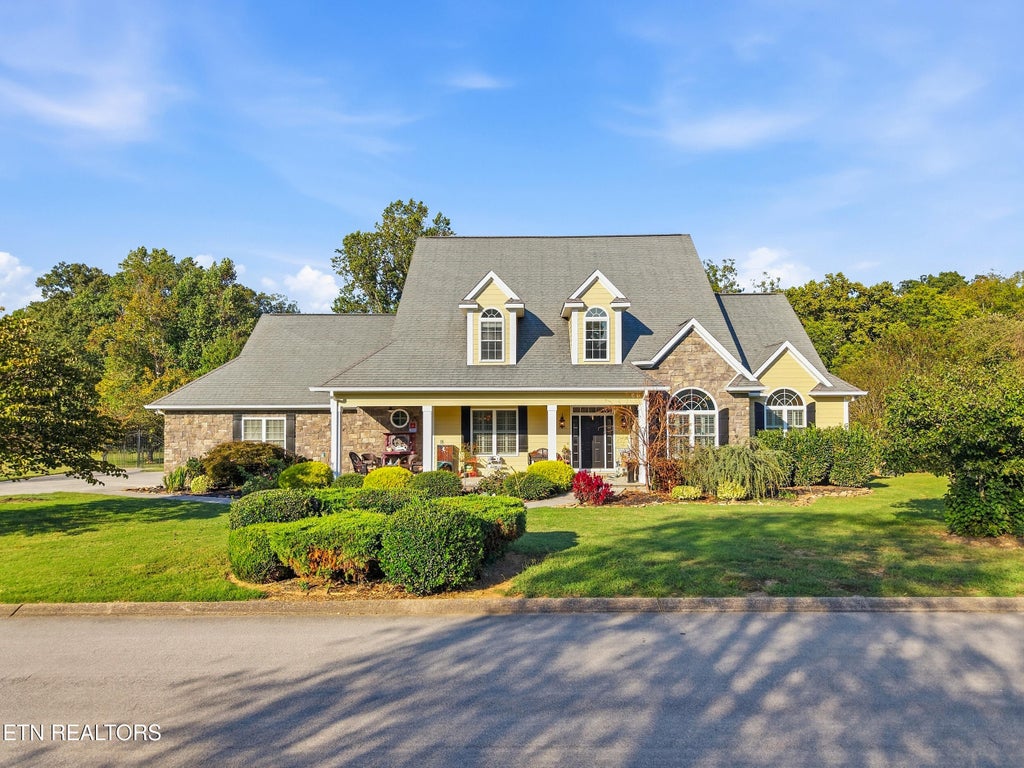 Photo of 2678 Creekstone Circle, Maryville, TN 37804 (MLS # 1358806)