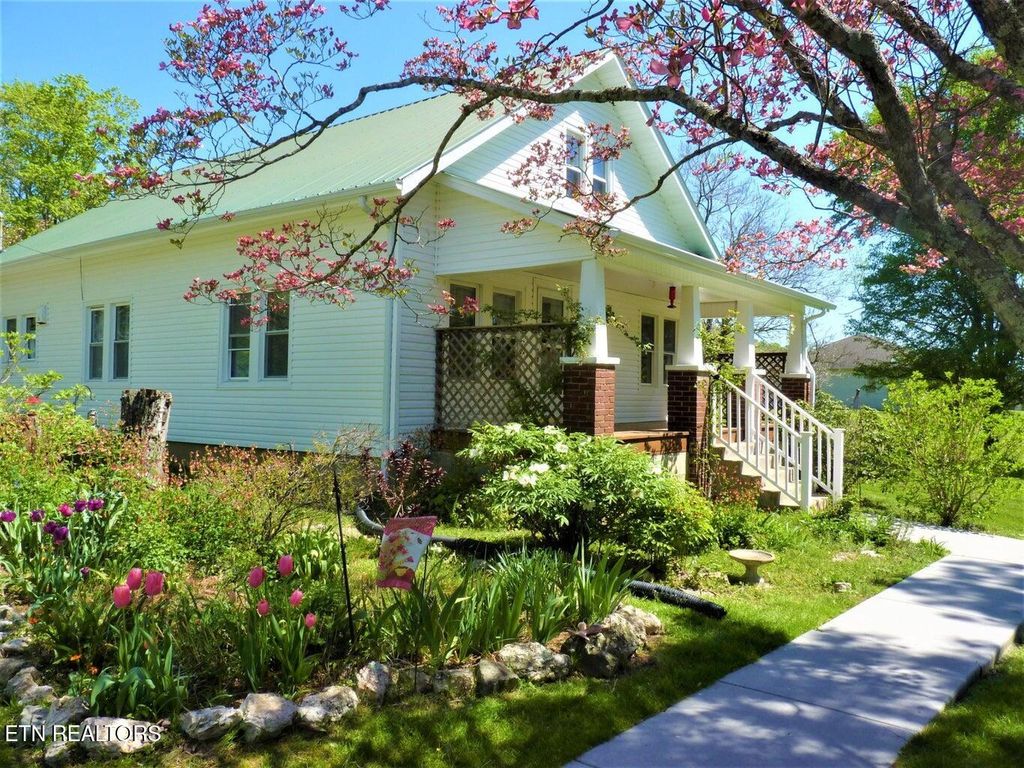 Photo of 191 Walker Ford Rd, Maynardville, TN 37807 (MLS # 1324460)