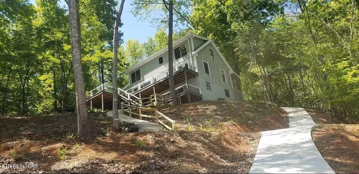 226 Deer Run Point