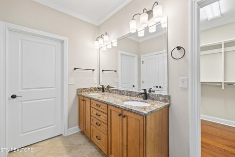 Tiny photo for 401 Eisenhower St, Knoxville, TN 37934 (MLS # 1316153)