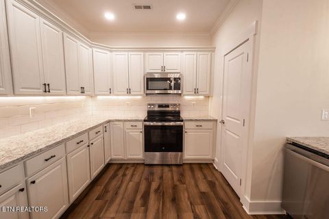 Tiny photo for 1554 Mountain Drive, Lenoir City, TN 37772 (MLS # 1330681)