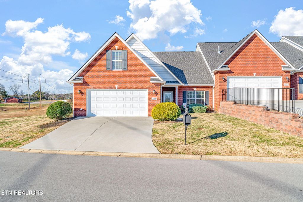 Photo of 7415 Napa Valley Way, Knoxville, TN 37931 (MLS # 1324428)