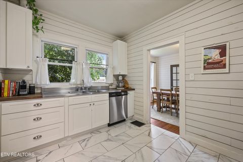Tiny photo for 708 E Woodland Ave #708, Knoxville, TN 37917 (MLS # 1346922)