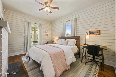 Tiny photo for 708 E Woodland Ave #708, Knoxville, TN 37917 (MLS # 1346922)