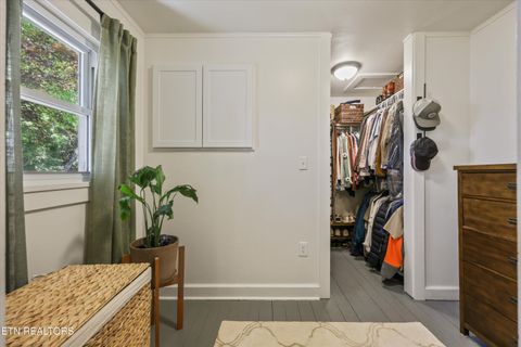 Tiny photo for 708 E Woodland Ave #708, Knoxville, TN 37917 (MLS # 1346922)