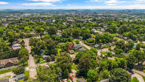 Tiny photo for 708 E Woodland Ave #708, Knoxville, TN 37917 (MLS # 1346922)