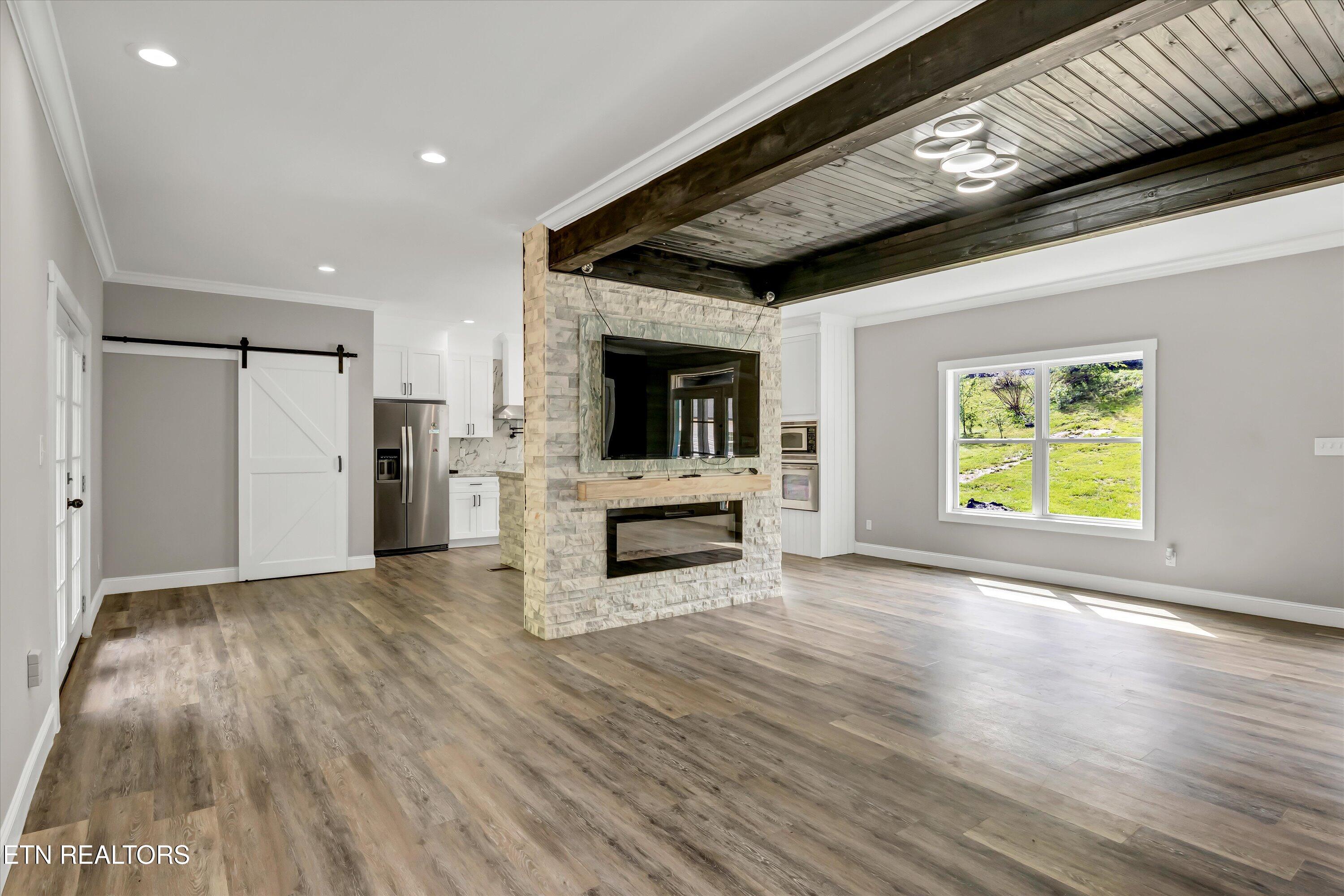 2438 Daniels Drive