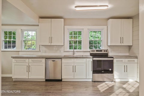 Tiny photo for 5900 Hyatt Rd, Knoxville, TN 37918 (MLS # 1355825)
