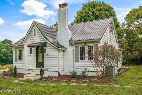 Tiny photo for 5900 Hyatt Rd, Knoxville, TN 37918 (MLS # 1355825)